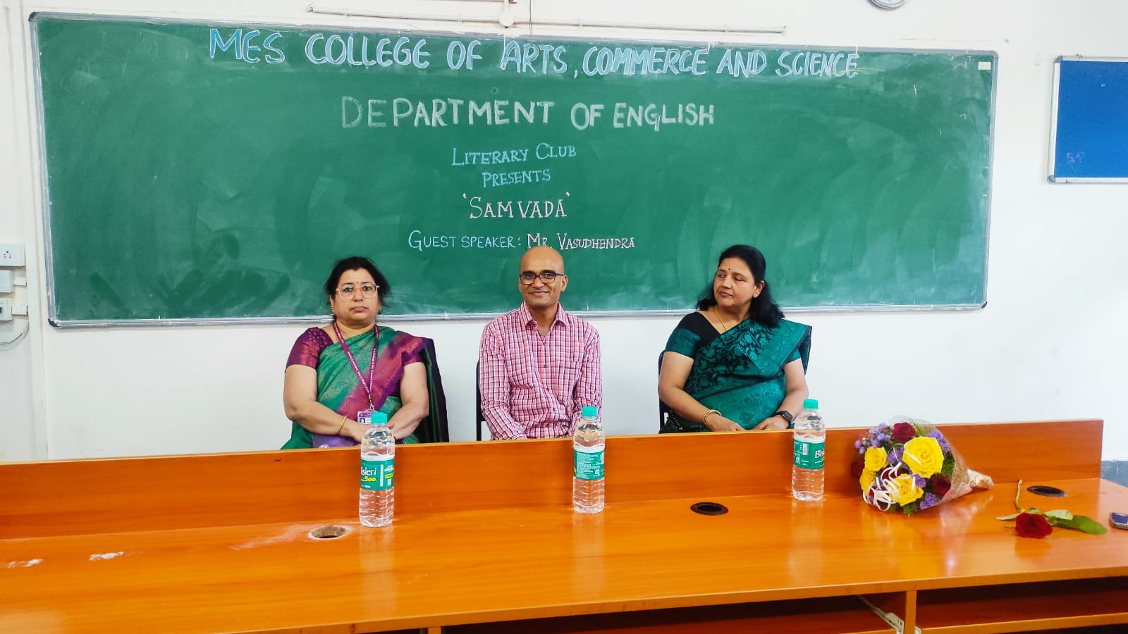 MES College of Arts, Commerce and Science