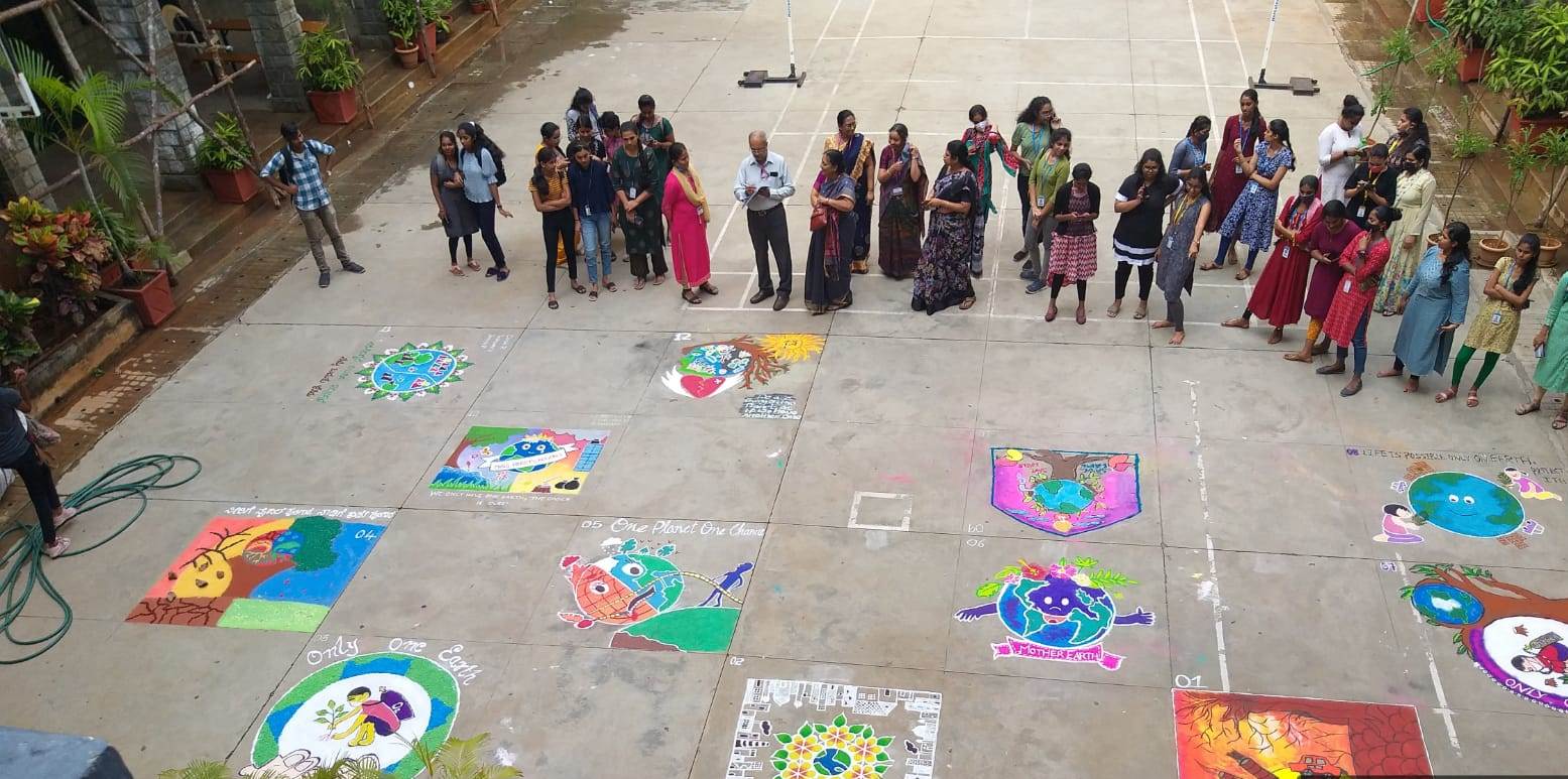 MES College of Arts, Commerce and Science