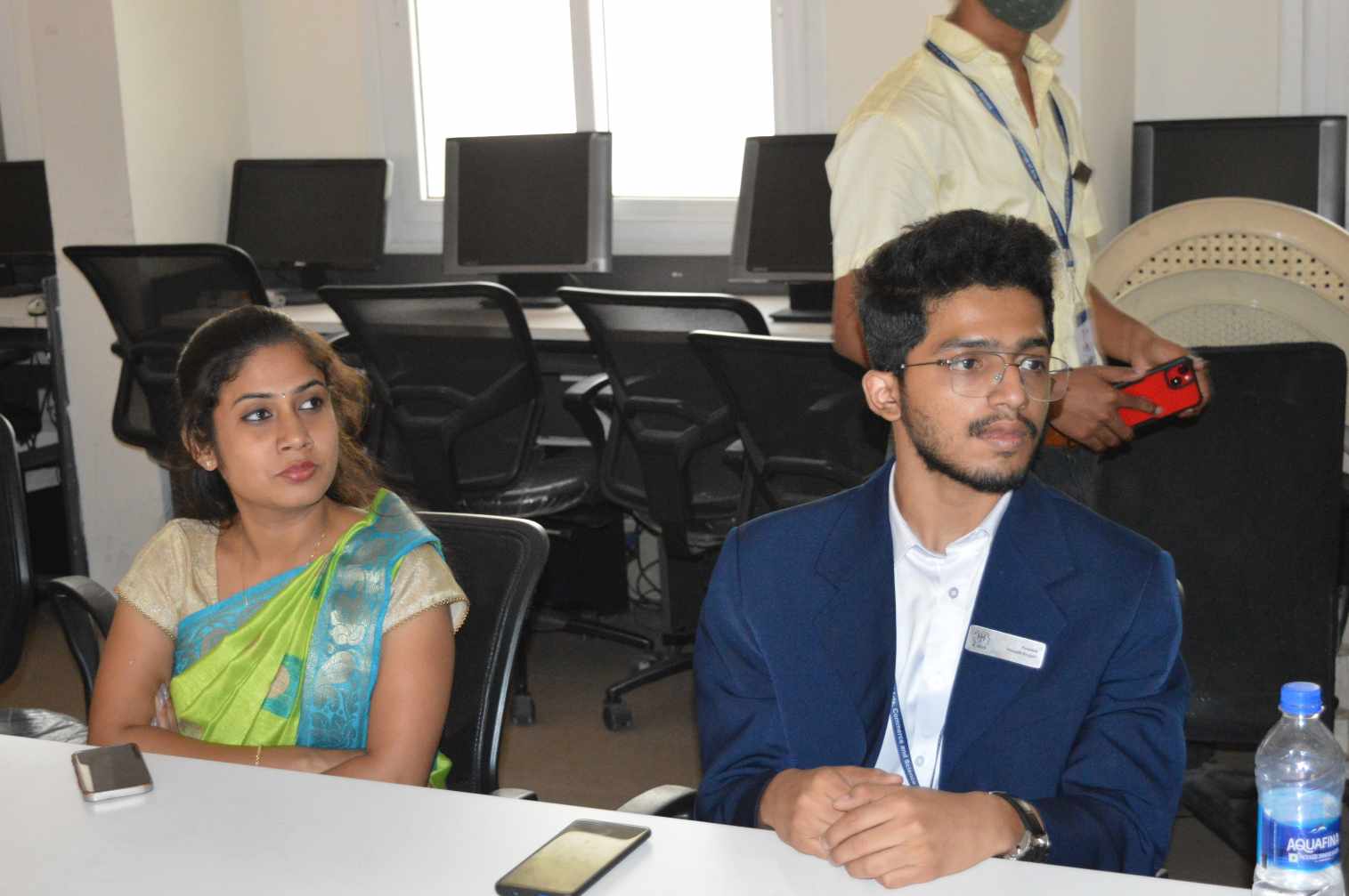 MES College of Arts, Commerce and Science