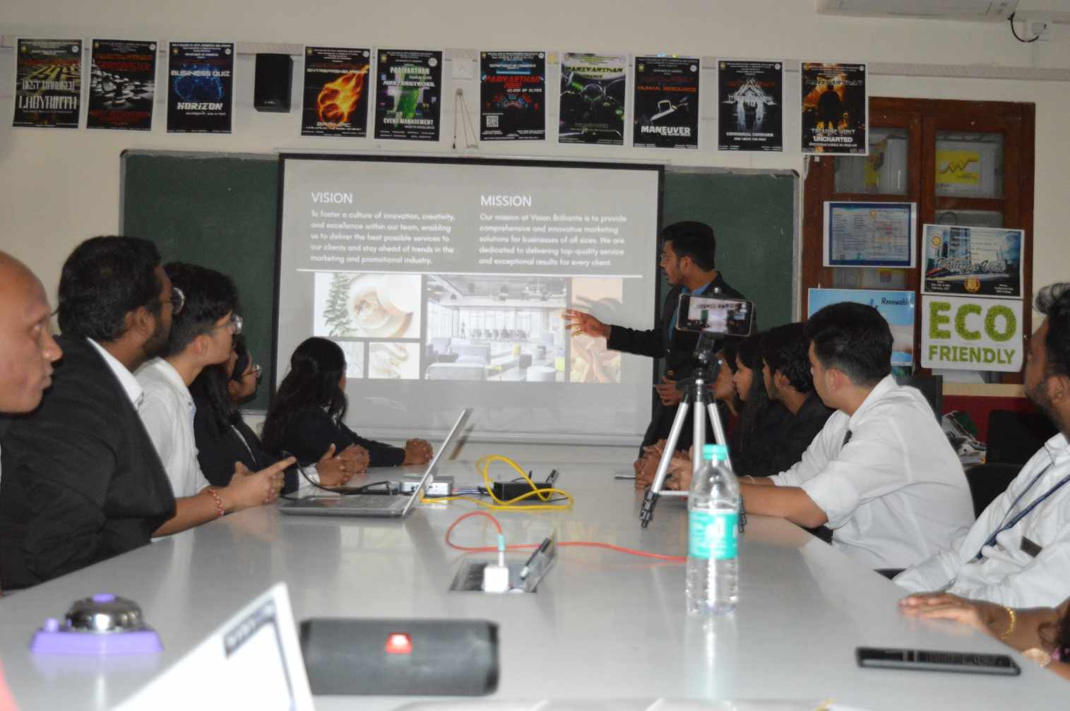 MES College of Arts, Commerce and Science