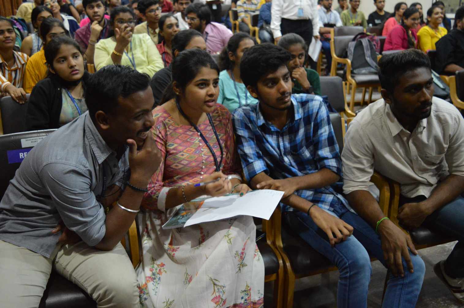 MES College of Arts, Commerce and Science