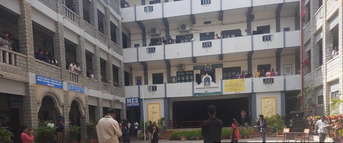 MES College of Arts, Commerce and Science