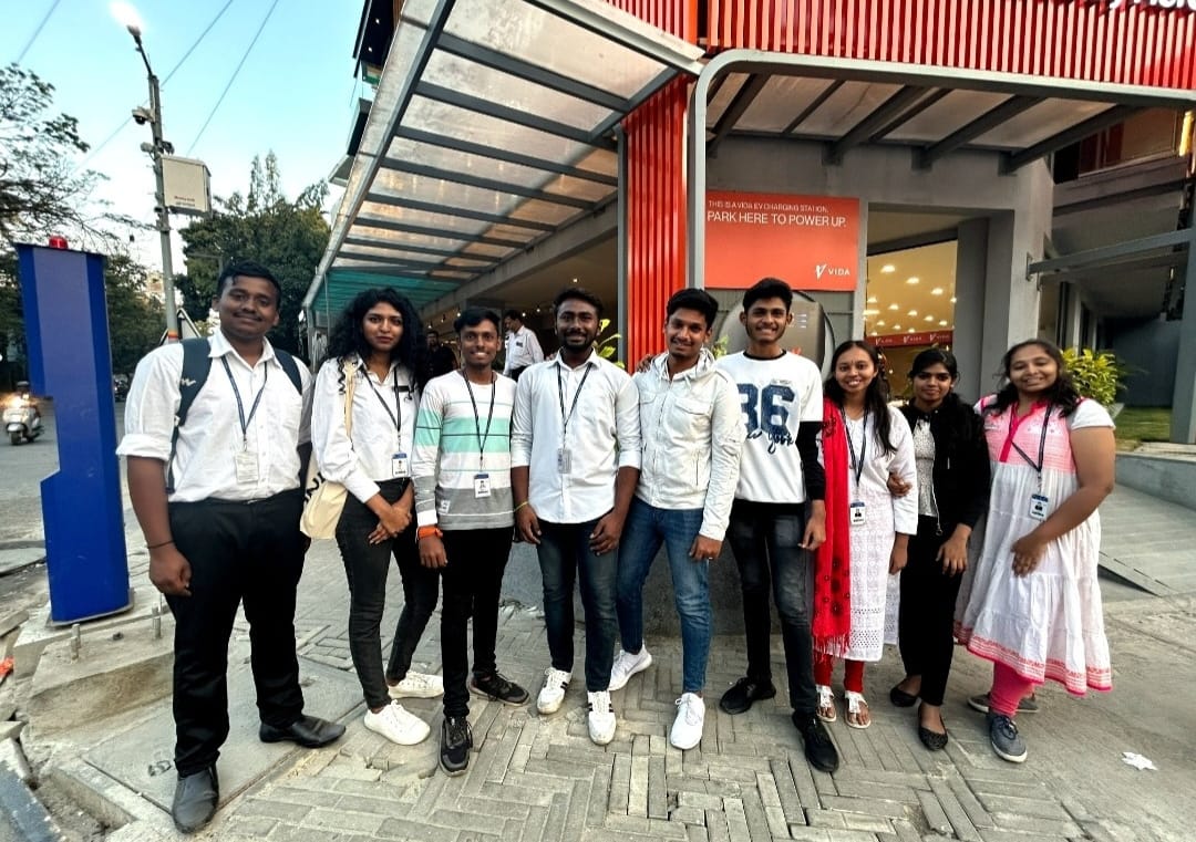 MES College of Arts, Commerce and Science