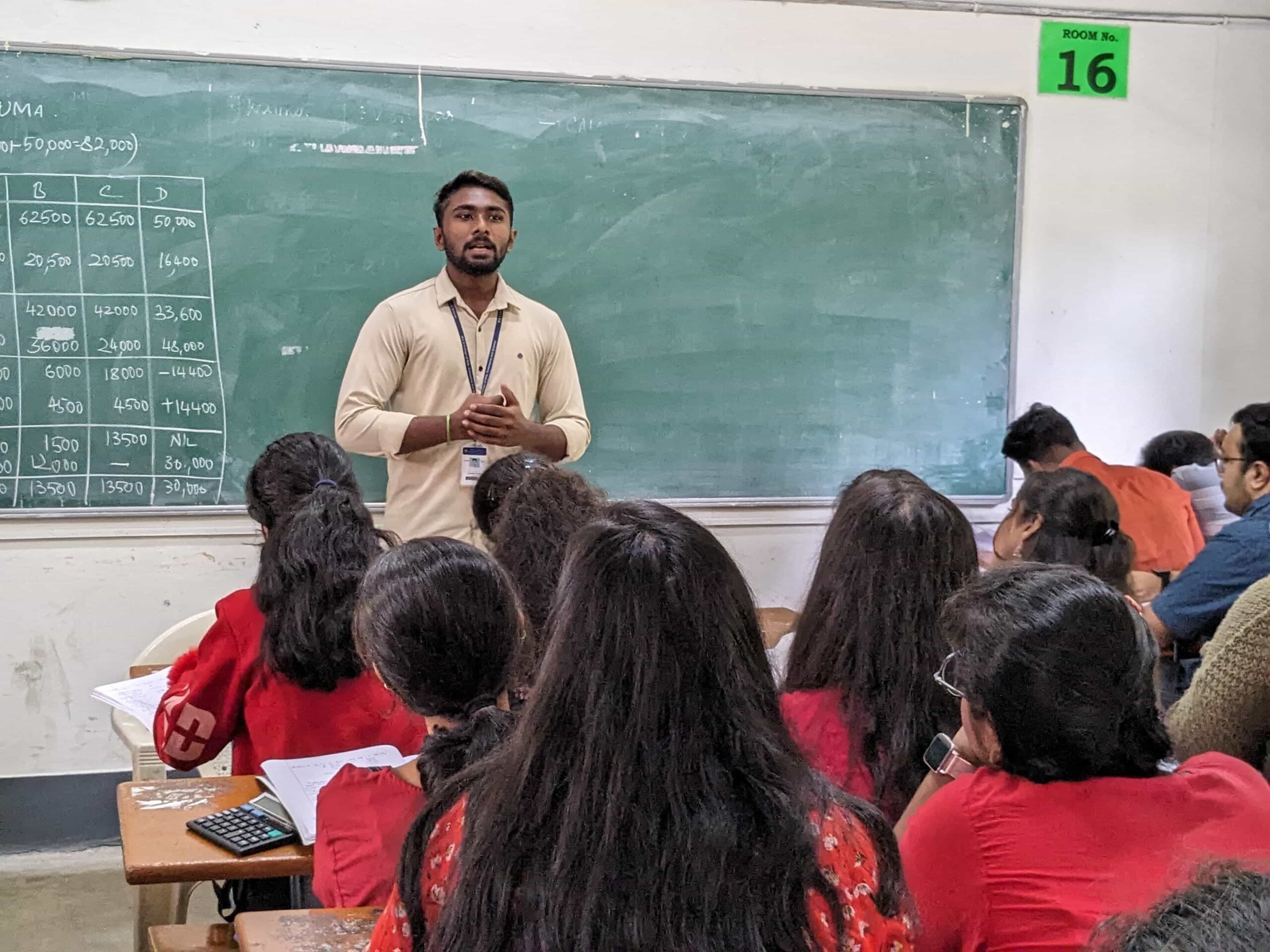 MES College of Arts, Commerce and Science