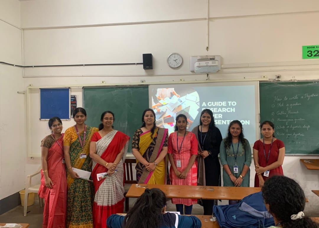 MES College of Arts, Commerce and Science