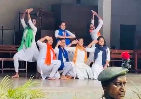 MES College of Arts, Commerce and Science