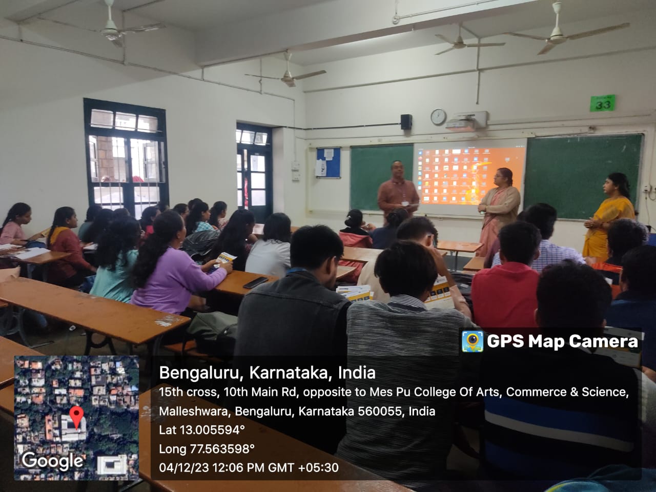 MES College of Arts, Commerce and Science