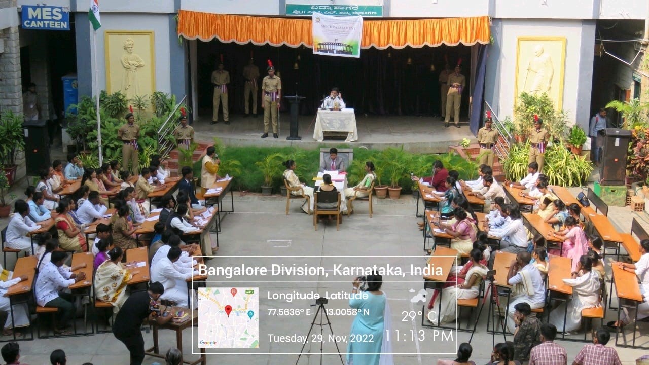 MES College of Arts, Commerce and Science