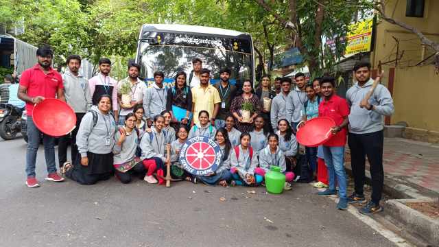 MES College of Arts, Commerce and Science