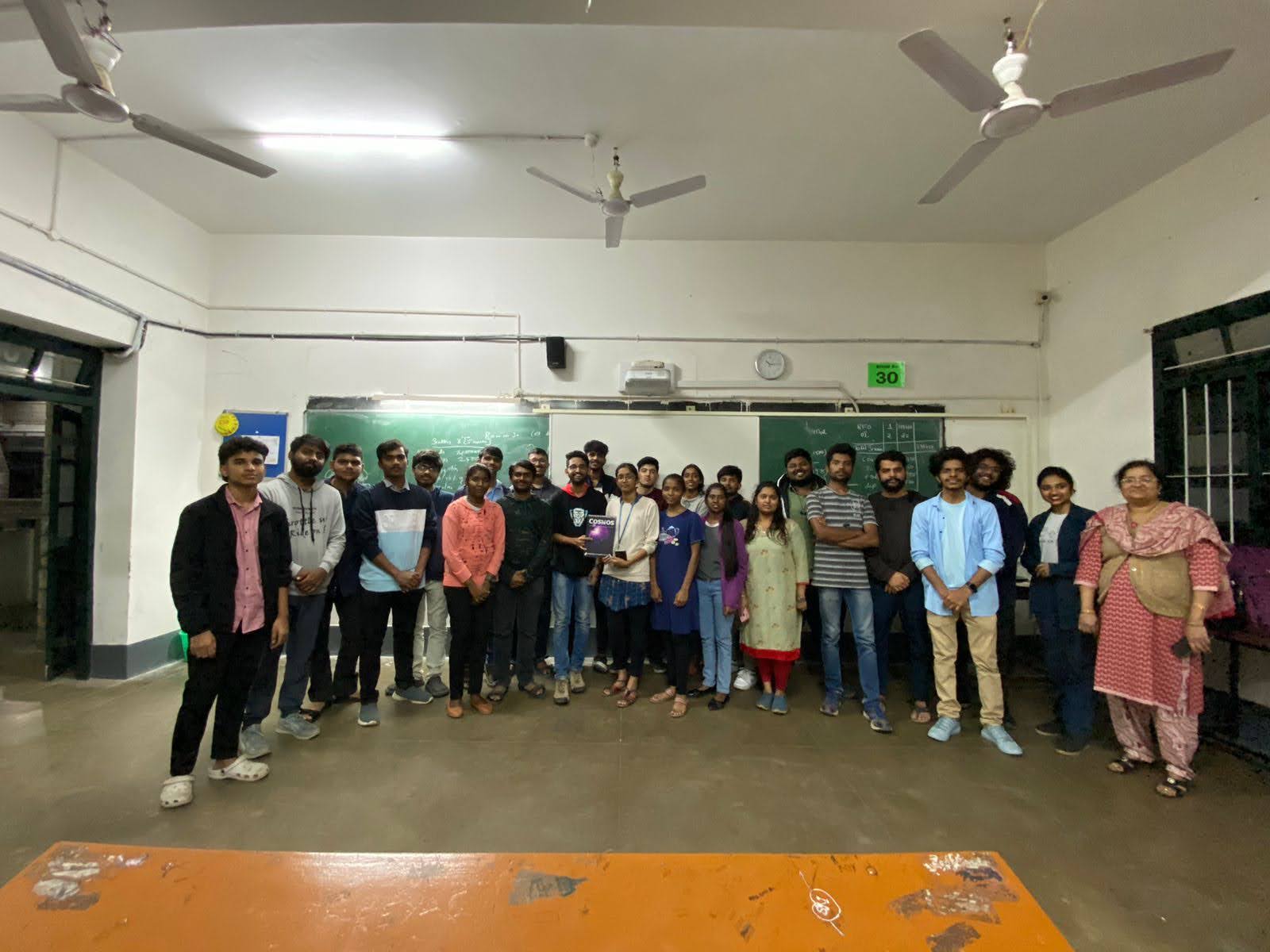 MES College of Arts, Commerce and Science